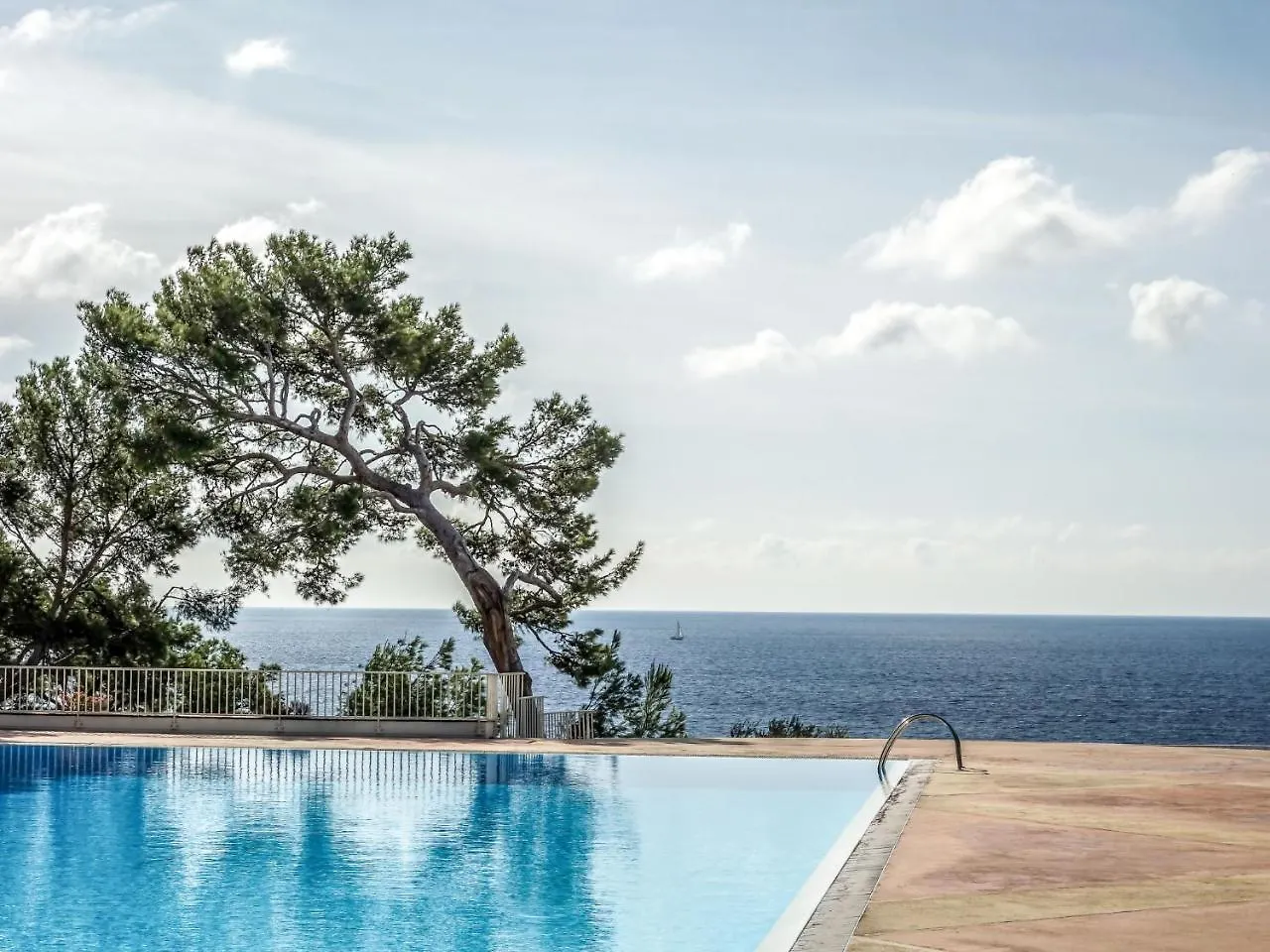 Apartment Athena Residence By Interhome  Bandol